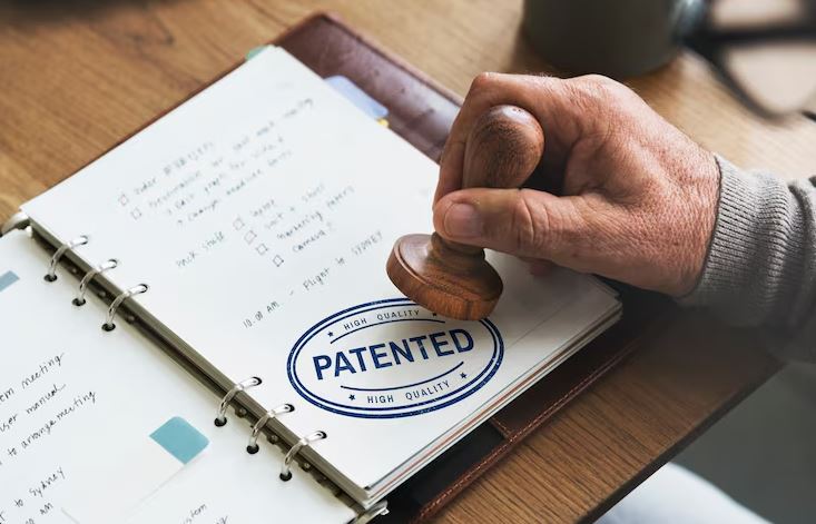 Procuradores especializados en procedimientos de patentes y marcas